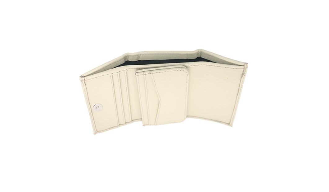 Mag Unique Ivory Wallet