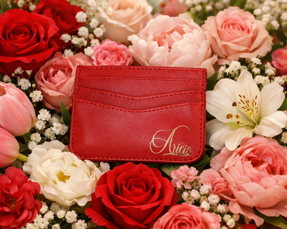 Aricio LE C red leather card holder, an elegant gift for someone special