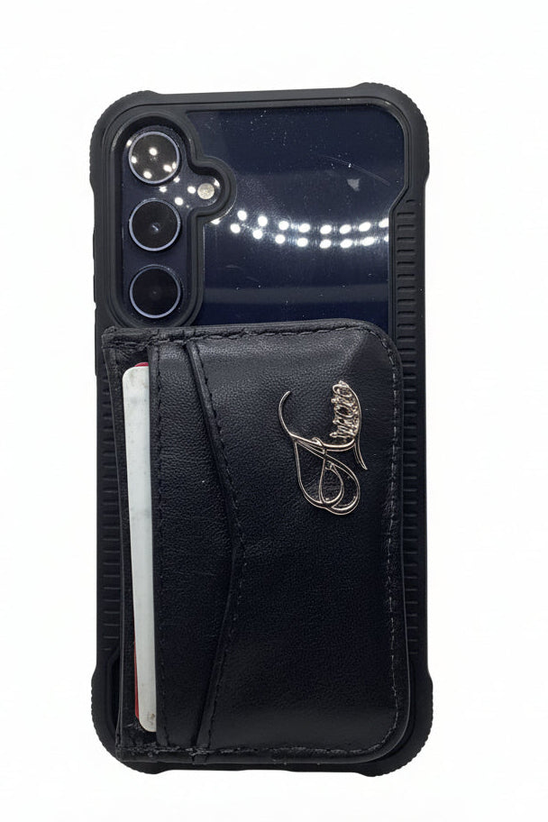 Aricio black RFID protected leather credit card holder with magnetic closure